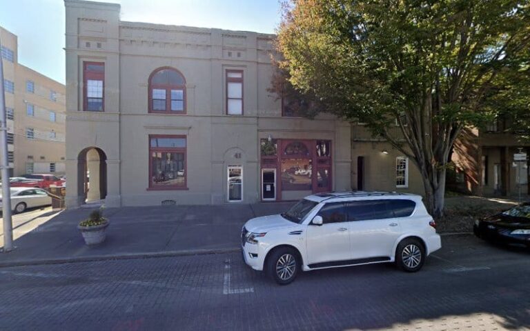 204317 henderson dantone 768x480