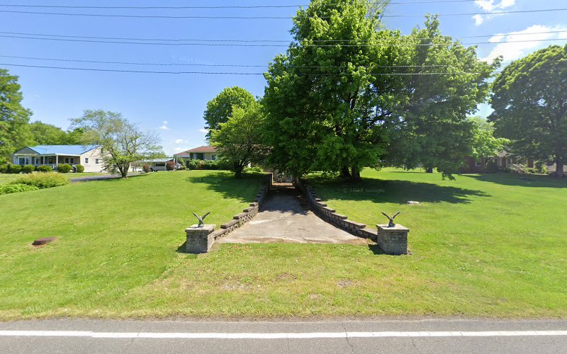 208284 hogancamp law office