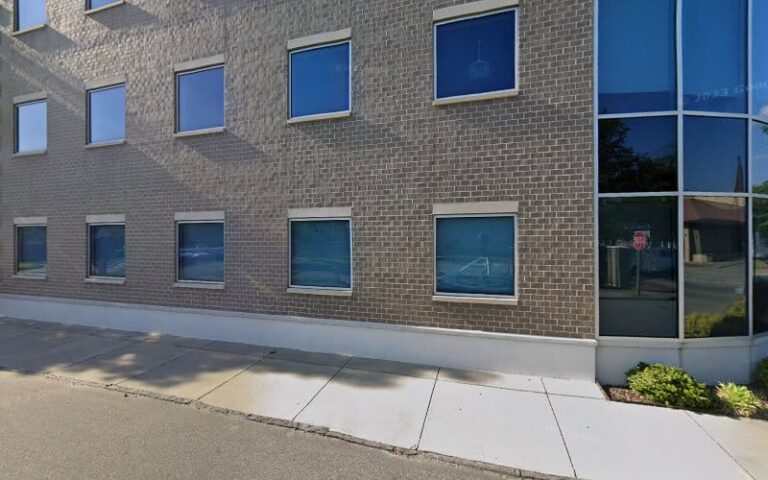 208959 holley associates atty at law 768x480