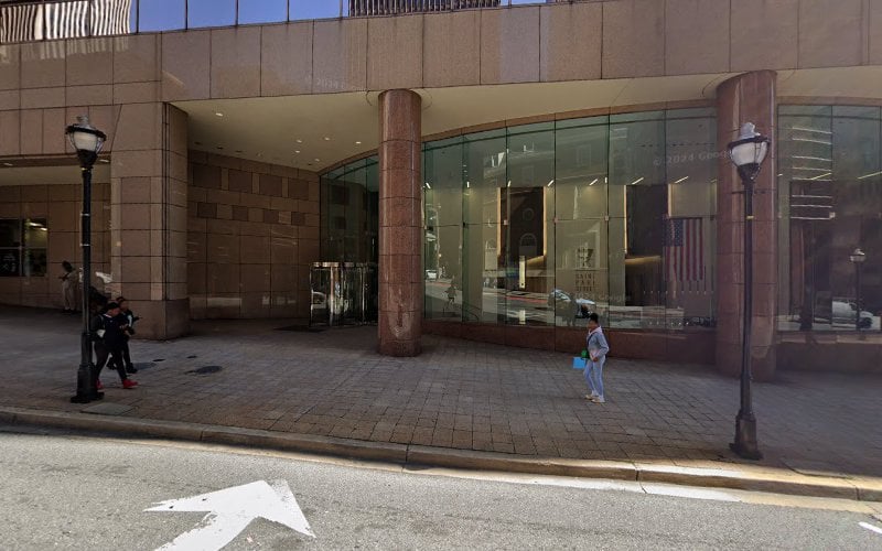 209088 holloway sullivan llc