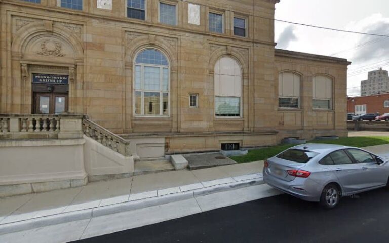 209817 hoover donald e atty 768x480