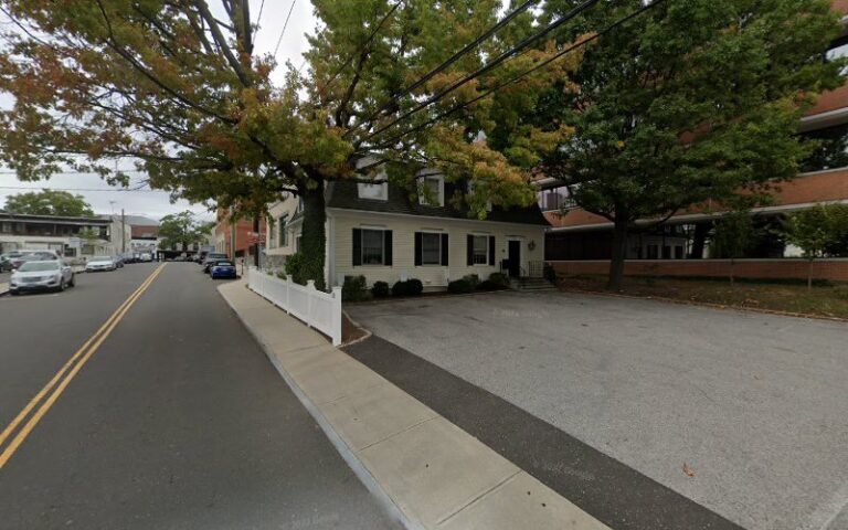 210003 hopper staplefield 768x480