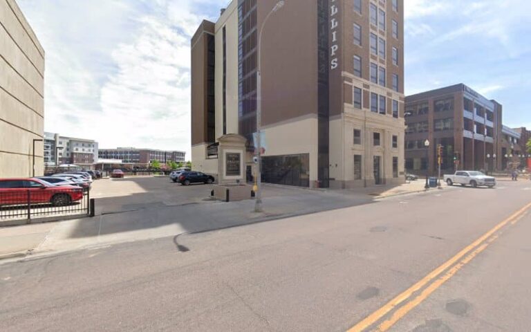 210545 houck onna b 768x480