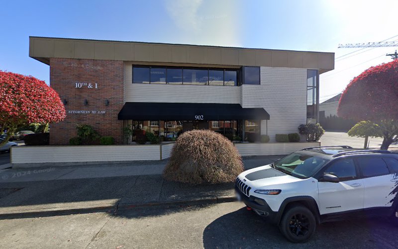 210857 howard comfort iii law office