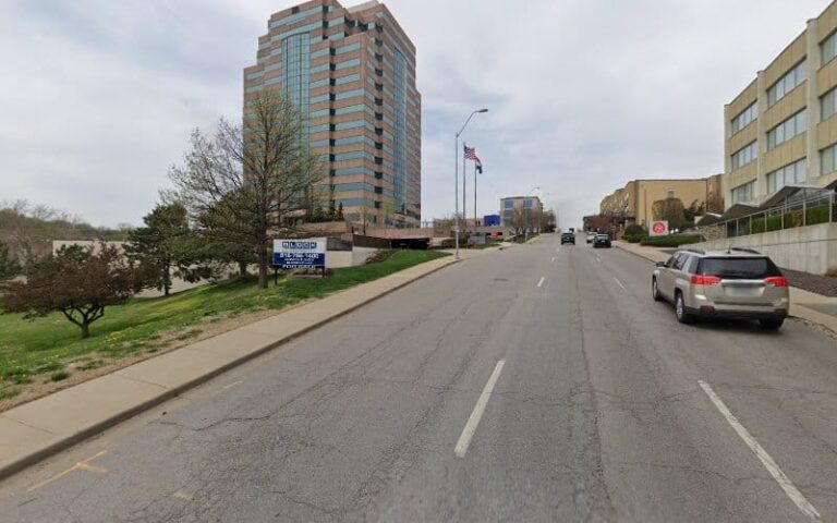 210918 howard heather a 768x480