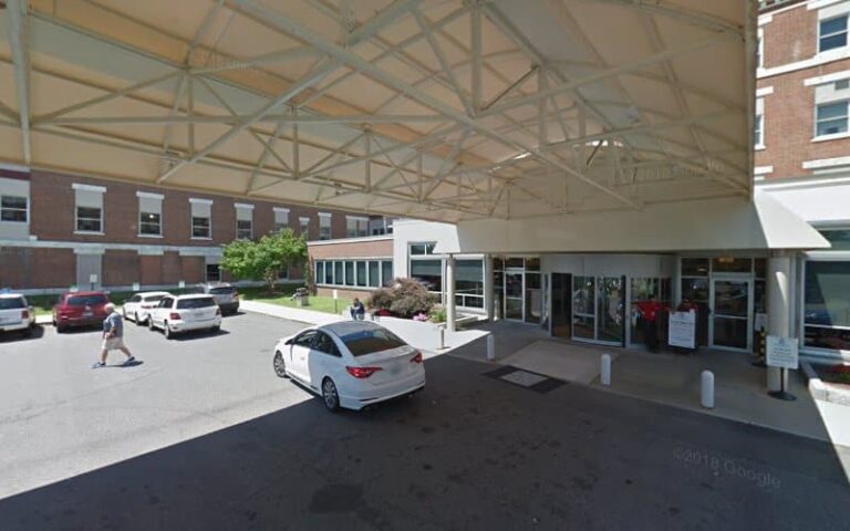 211296 howes jaye c 768x480