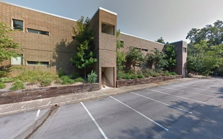 211528 hubbard law firm 768x480