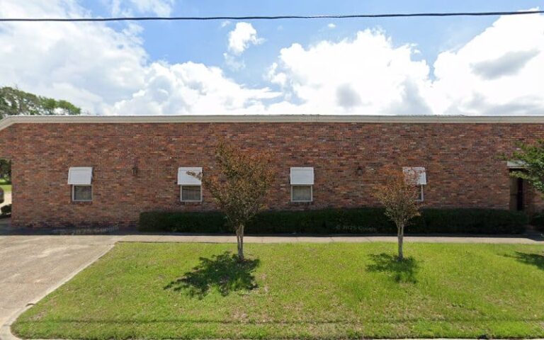 211732 hudson smith 768x480