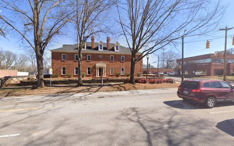 211983 hugh l harrelson sr llc 768x480