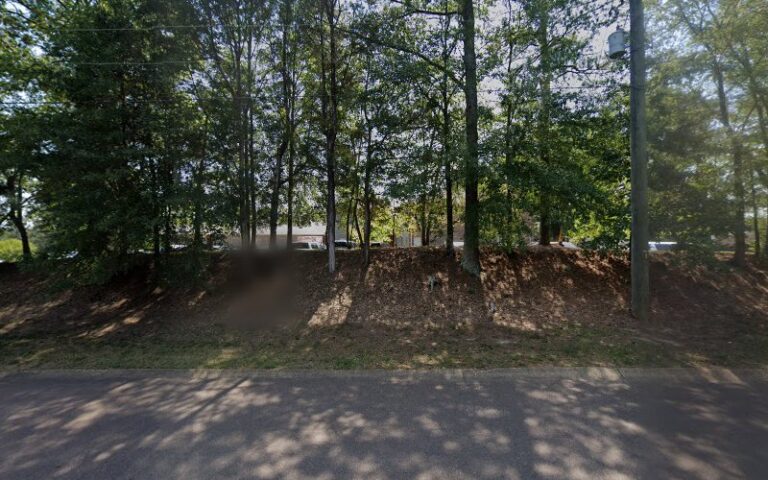 212073 hughes brown pllc 768x480