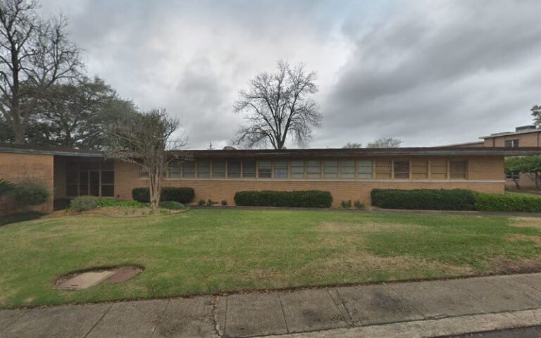 212079 hughes daniel c 768x480