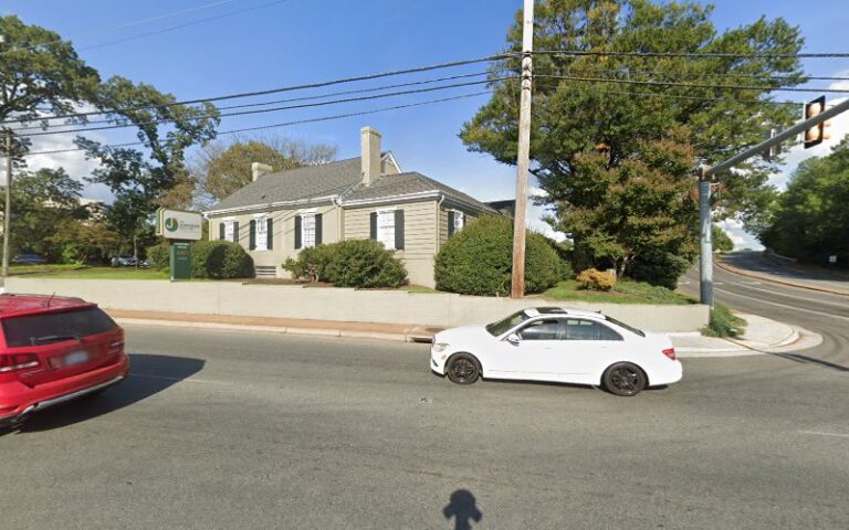 212542 hundley d brooks 768x480