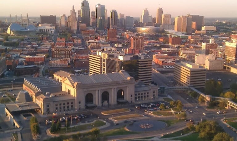 213024 hursh young lc 768x459