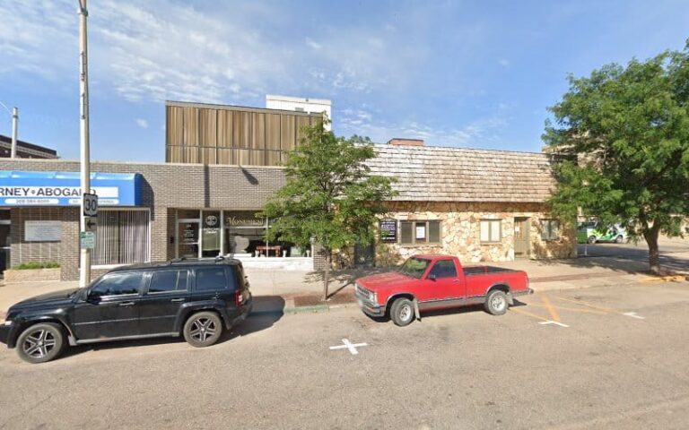 213220 huston higgins 768x480