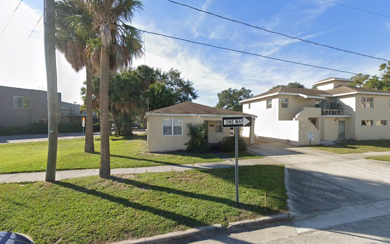 213476 hyde park law
