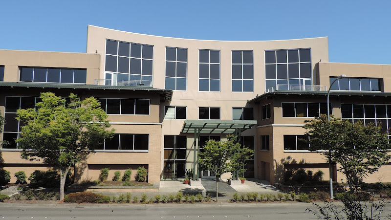 215128 injury law group nw