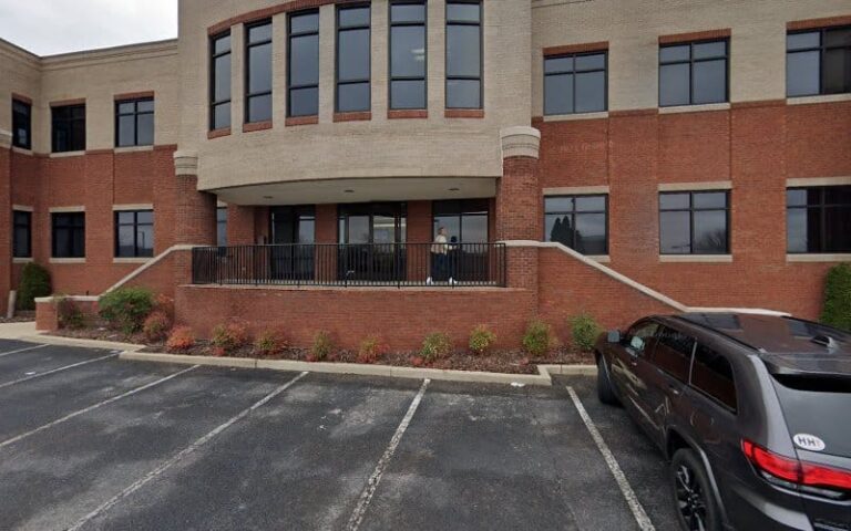 215931 irs tax debt lawyer 768x480