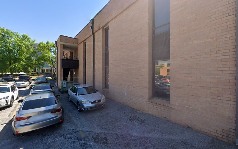 216071 isaacs alley