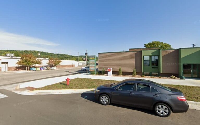 216407 iverson kelly m 768x480