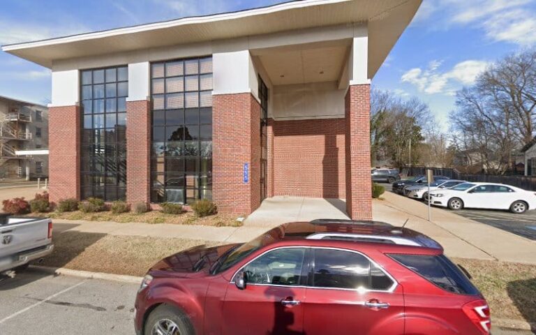 217737 j.t. skinner 768x480