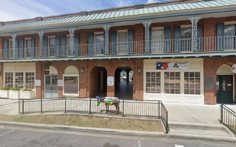 218219 jackson fikes hood and brakefield 768x480