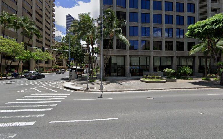 220322 james h.q. lee 768x480