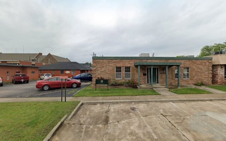 221118 james r scrivner pc 768x480