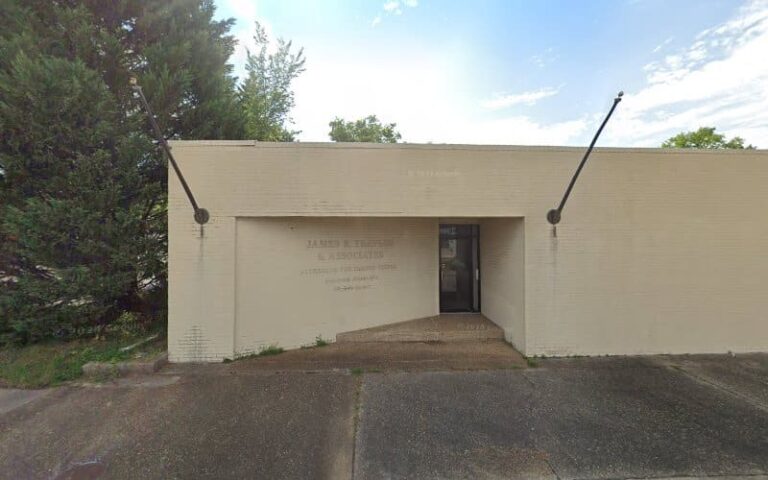 221124 james r traylor associates 768x480