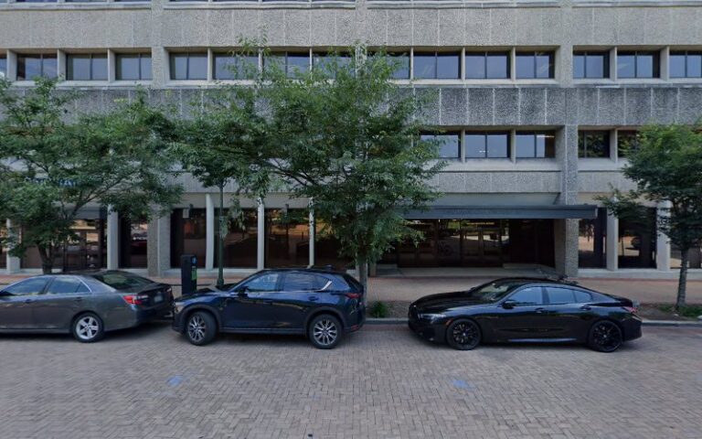 224376 jeffrey kreshtool esq 768x480