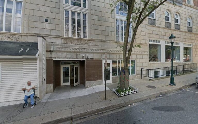 225015 jenkinson mark 768x480