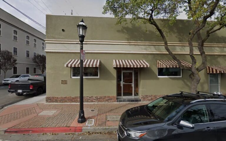 225519 jenny jenny llp 768x480