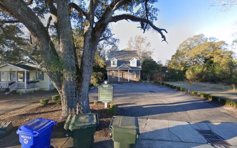 228100 john c thomas pa 768x480