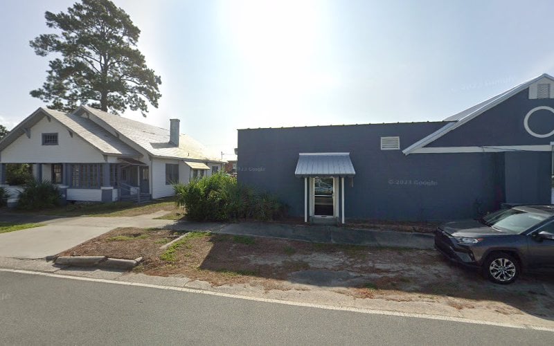 228323 john d staggs law office