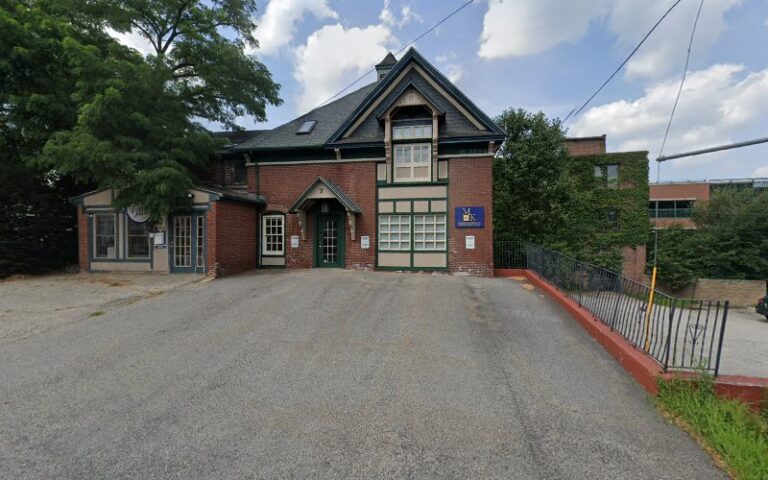 231758 johnstone law office 768x480