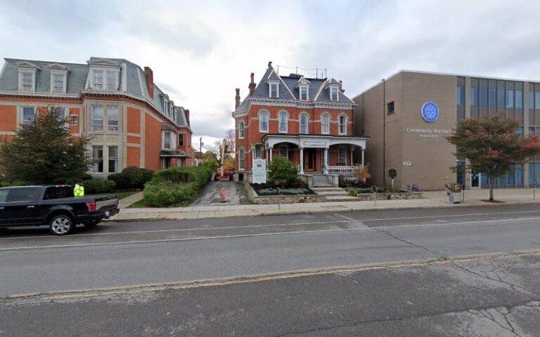 233840 joseph g makowski esq 768x480