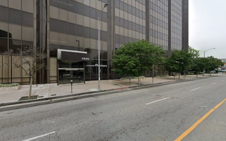 235786 julieta a unas law office 768x480