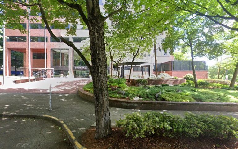 236394 k l gates price richard g 768x480