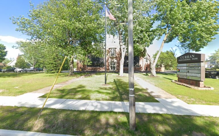 236552 kaas sarah f 768x480