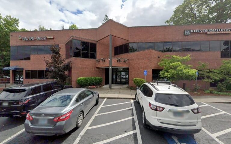 237111 kalur laura 768x480