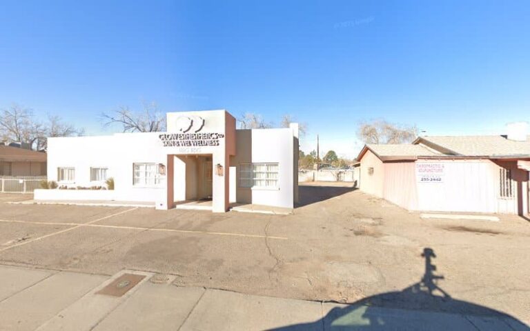 239679 kay lawrence w 768x480