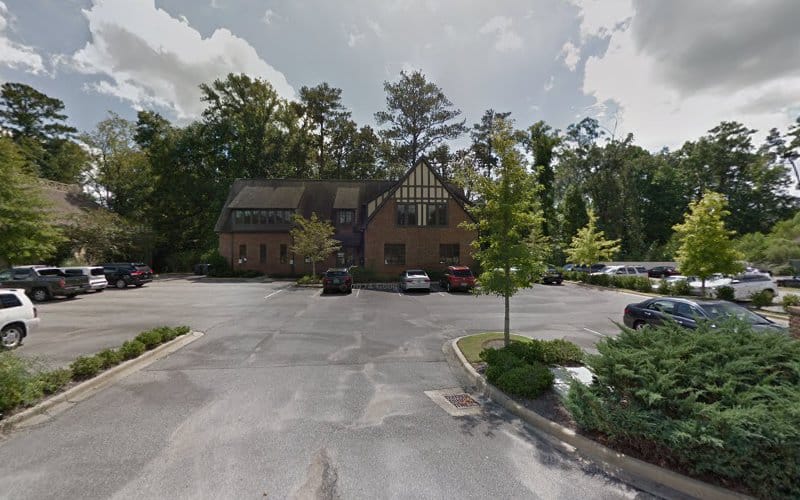 240073 kee law firm