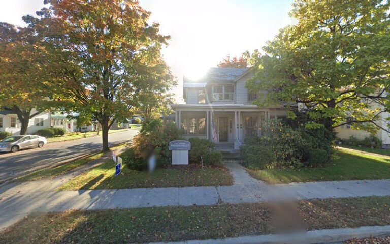 241930 kenneally tarantino 768x480