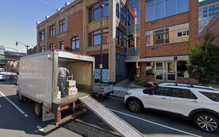 242620 kenney shelton liptak nowak 768x480