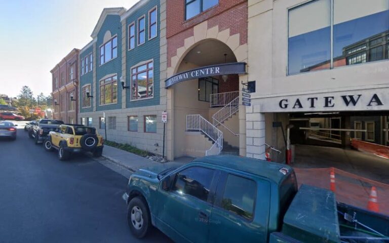 242624 kennicott jim 768x480