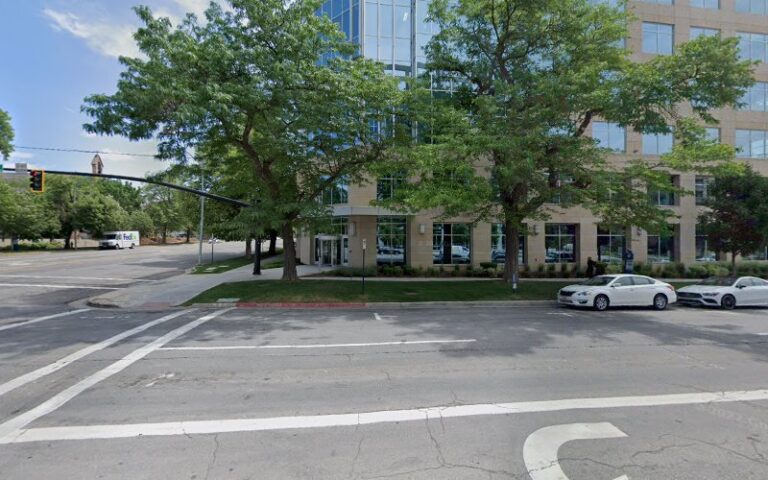 242731 kent h. collins 768x480