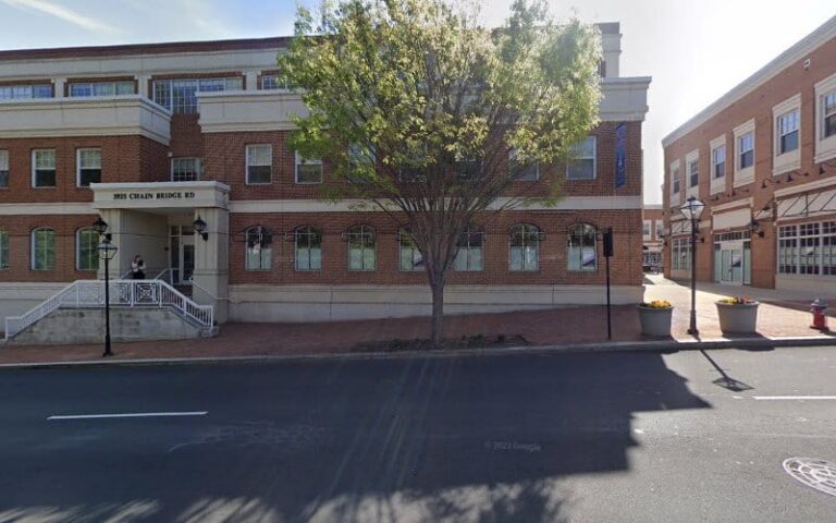 244595 kilyk bowersox pl lc 768x480