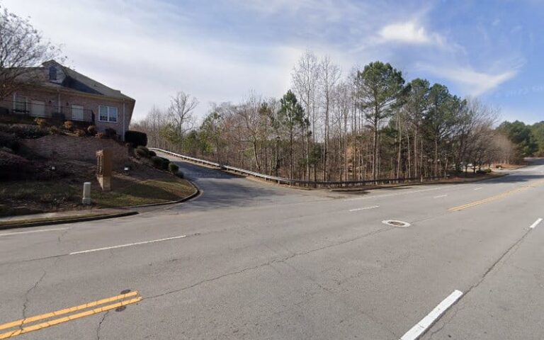 244632 kim yang llc 768x480