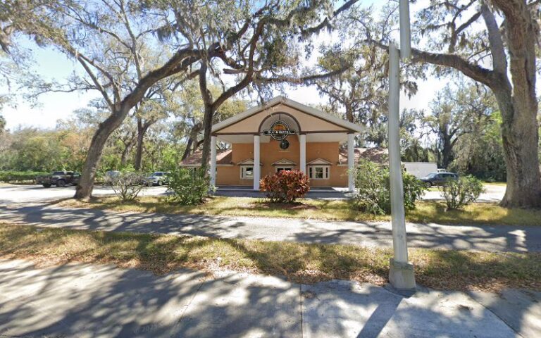 244655 kim e. bouck 768x480