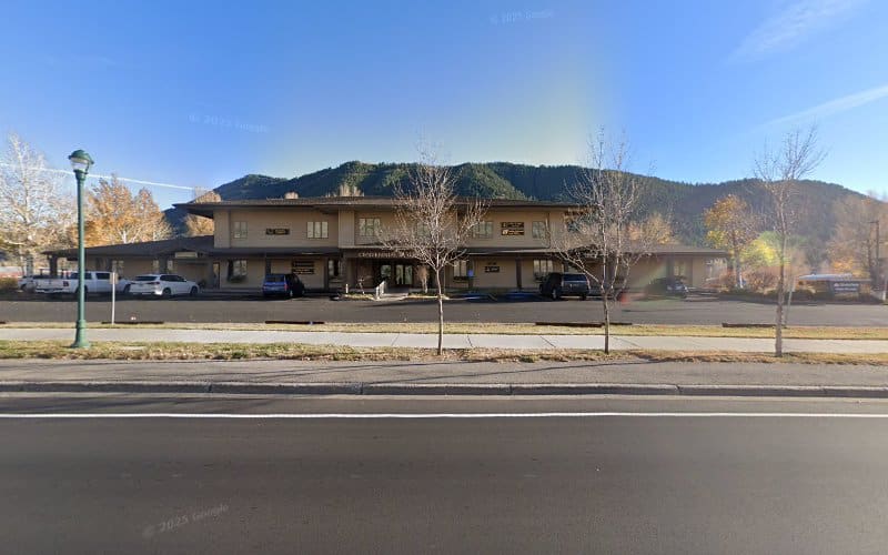 245123 king king llc