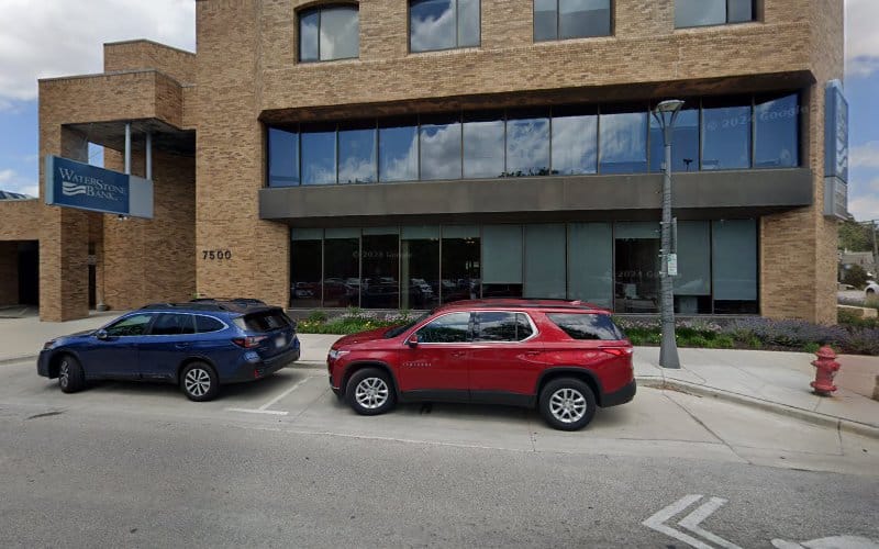 245384 king legal group s.c